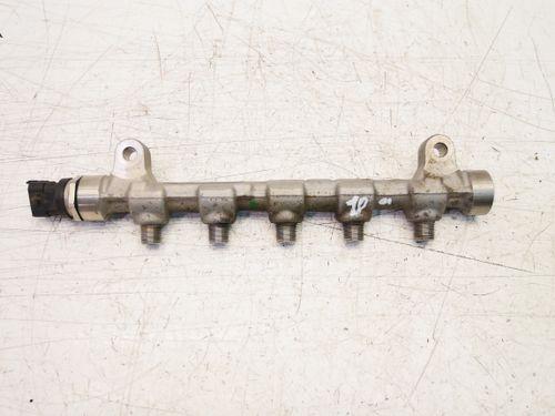 Tube Rail pour KIA 1,7 CRDI Diesel D4FD 0445214181