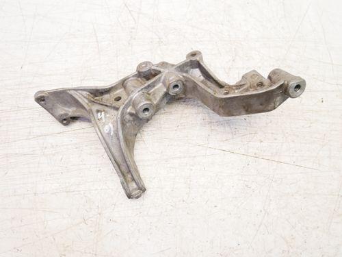 Support pour Mercedes Benz 1,8 C 250 CGI M271.860 271.860 A2711410840