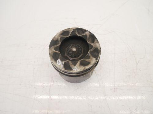 1x piston pour BMW Série 3 G20 G21 2,0 d Diesel B47D20B - -