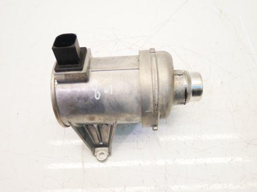 Pompe à eau pour Volvo 2,0 T8 Hybrid Polestar B4204T34 31368715