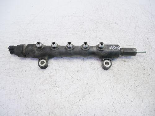 Tube Rail pour Toyota 2,0 D-4D 1AD-FTV 1AD