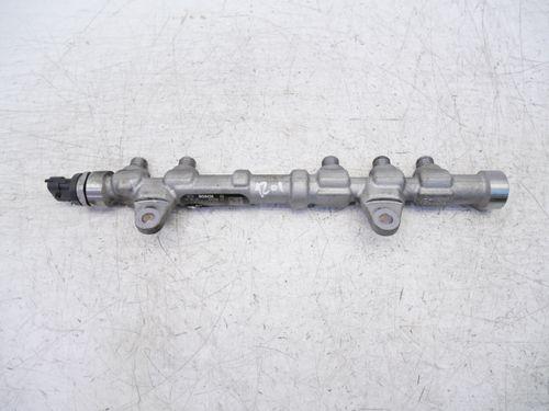 Tube Rail pour Peugeot 1,3 HDi D Diesel FHZ F13DTE5 199A9000 0445214217 55234437