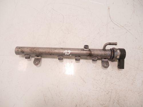 Tube Rail pour Jeep Chrysler 3,0 CRD 4x4 EXL OM 642.930 A6420700495