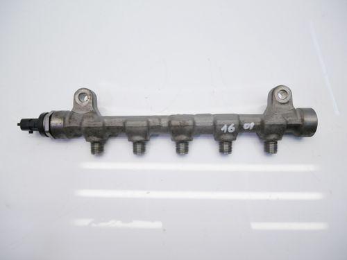 Rail-tube pour Hyundai I30 i30 GD 1,6 CRDI D4FB 0445214181