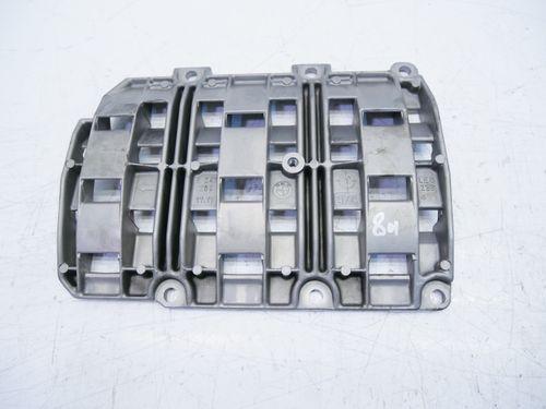 Déflecteur pour Land Rover 2,0 Td4 4x4 M47R 204D3 2247205