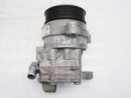 Pompe servo pour BMW 4,4 V8 M S63B44B S63 685668402
