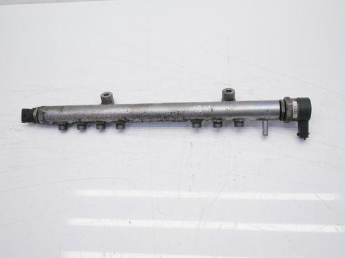Tube Rail pour Volvo 2,4 D5 D5244T10 30777759