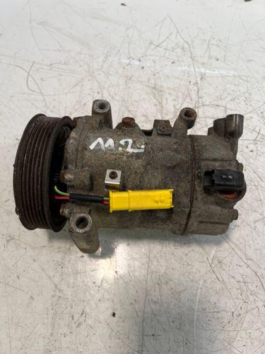 Compresseur de climatiseur pour Citroen Peugeot 1,4 HDI 8HP DV4C 8H01 648701
