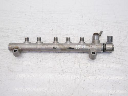 Tube Rail pour Volvo 2,0 D2 D4204T8 31303612
