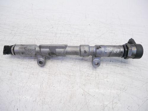 Tube Rail Land Rover 2,0 D 204DTD G4D3-9D280-AA