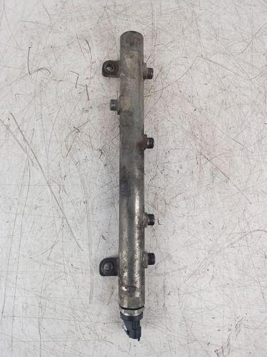 Rail-tube pour Iveco Daily 2,3 D F1AE0481G 0281006158