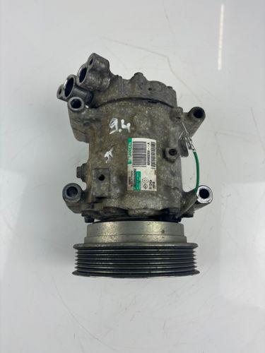 Compresseur de climatisation pour Renault Kangoo 1,6 16V K4M831 K4M 8200953350 7711497298