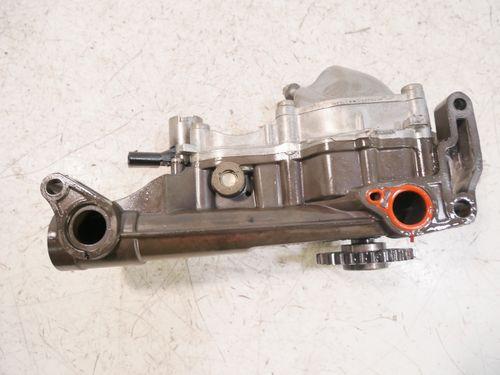 Pompe à huile pour Mercedes 1,6 Benzin M270 270.910 A2701800601