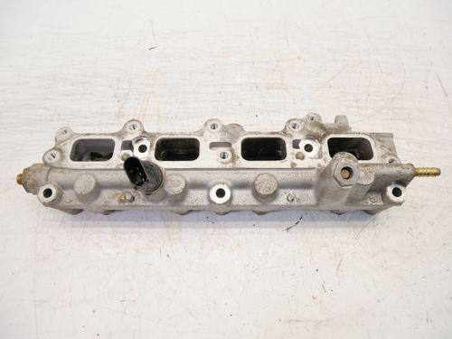 Rail d\'injecteurs pour Audi Skoda VW 1,6 FSI Benzin BLF