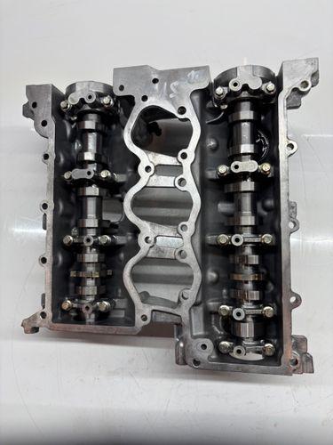 Couvercle de soupape avec arbres à cames pour Ford 1,0 EcoBoost M0JB H6BG-6E262-AC