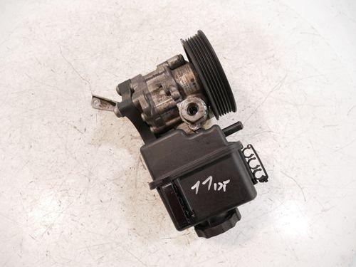 Pompe servo pour Mercedes 2,2 C 180 CDI OM651.913 651.913 A0064667801