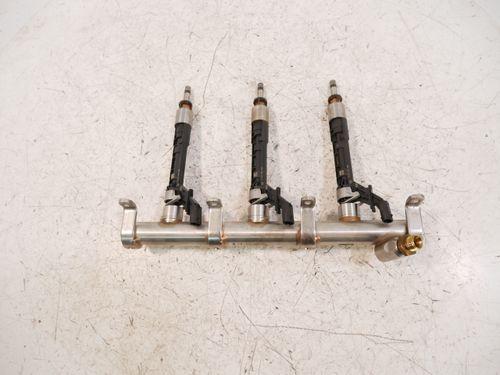 Rail d\'injecteurs pour Audi 3,0 TFSI CWGD CWG 06M133315L