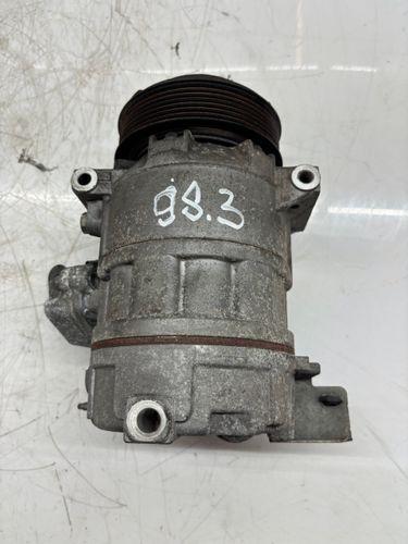 Compresseur de climatiseur pour Nissan 3,7 V6 Benzin VQ37VHR VQ37 92600-1CB1B