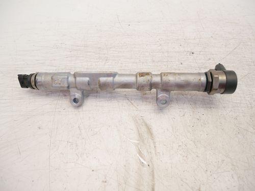 Tube Rail pour Jaguar 2,0 d 204DTD AJ20D4 G4D3-9D280-AA