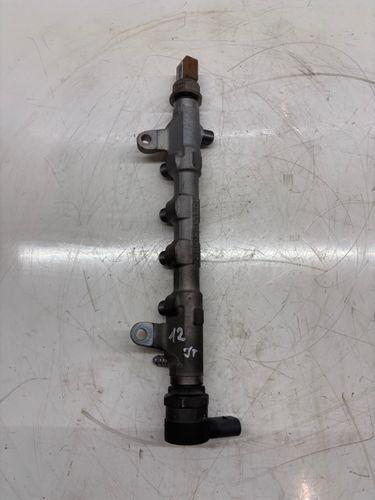 Tube Rail pour Audi 2,0 TDI CGLC CGL 03L130089Q