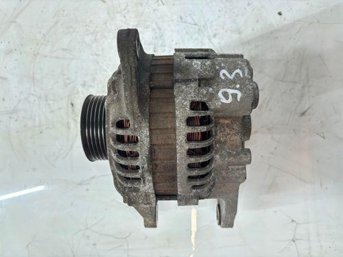 Alternateur pour Mitsubishi 2,0 Turbo Benzin 4G63 MD366831
