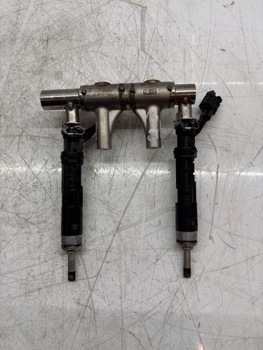 Rail d\'injecteurs pour Porsche 2,0 T MDD.PB MDD MDDPB 9A211040101