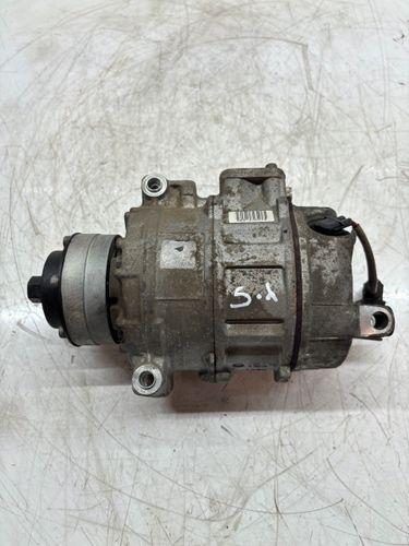 Compresseur de climatiseur pour Audi 4,2 FSI V8 BYH 420260805A