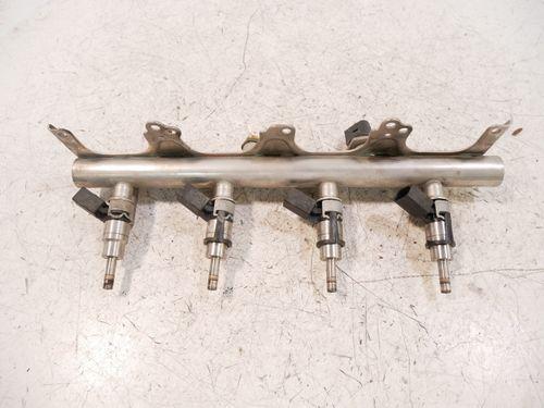 Rail d\'injecteurs pour Audi 2,0 TFSI BWT 06F133317L