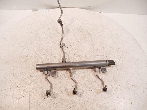 Tube Rail pour Mercedes 3,0 CDI BlueTEC OM642.861 642.861 OM642 A6420703095