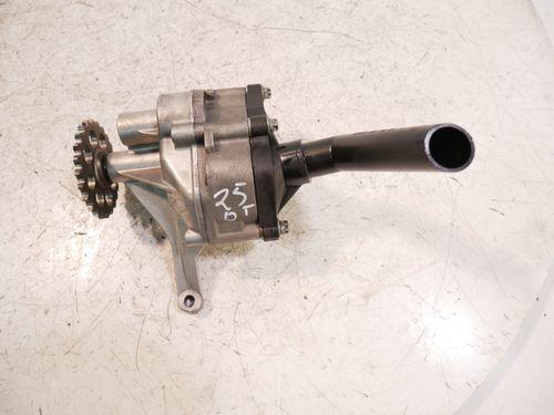 Pompe à huile pour Mercedes 2,1 311 CDI OM611.981 611.981 OM611 6061810801