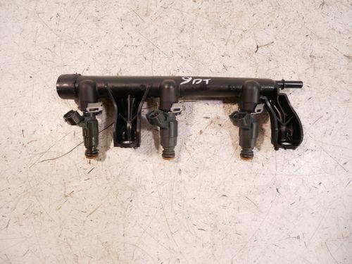 Rail d\'injecteurs pour Opel 1,2 68 F12XEL EB2FAD HM05 9816955780