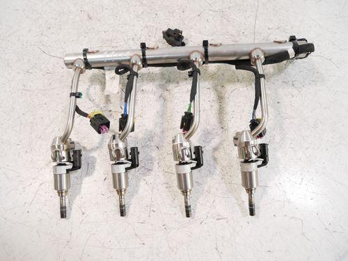 Rail d\'injecteurs pour MG 1,5 EHS Turbo 15E4E 10764069