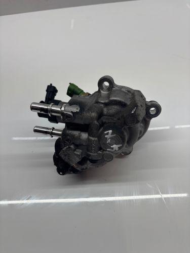 Pompe haute pression pour Land Rover 2,0 D 4x4 204DTD AJ20D4 G4D3-9B395-AB