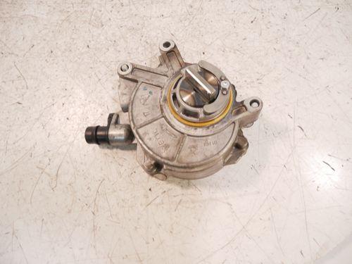 Pompe à vide pour BMW 4,4 M5 S63B44B S63 8634120