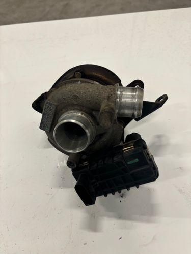Turbo pour Jaguar 2,7 D V6 AJTDV6 276DT 4R8Q-6K682-BL