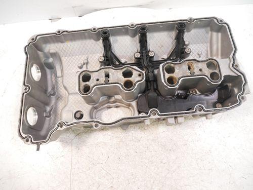 Couvercle de soupape pour BMW 4,4 M5 S63B44B S63 8601707