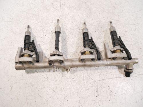 Rail d\'injecteurs pour BMW 2,0 420 i B48 B48B20A 7639976