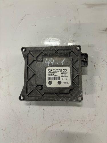 Appareil de commande pour Opel 1,8 Benzin Z18XER 55355631