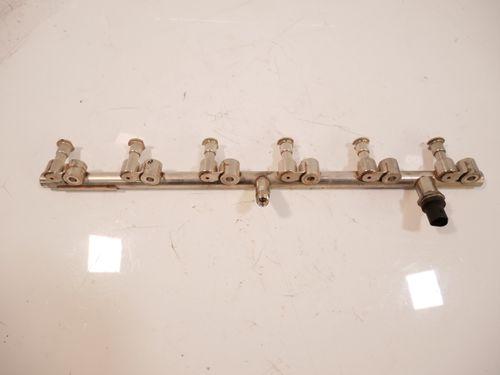 Barre d'injection pour Land Rover Range 3,0 MHEV PT306 AJ20P6 J6P3-9D280-AA