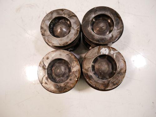 4x pistons pour Opel Astra Insignia 1,6 CDTI D16DTH LVL PK54 106