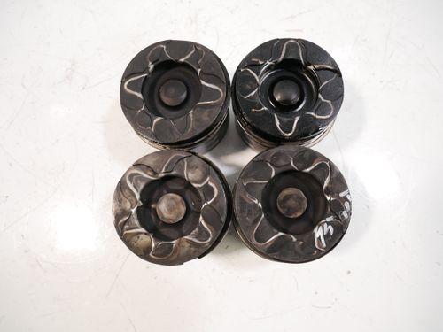 4x pistons pour Citroën Peugeot Berlingo Partner 1,6 HDI 9HT DV6BTED4 9H03