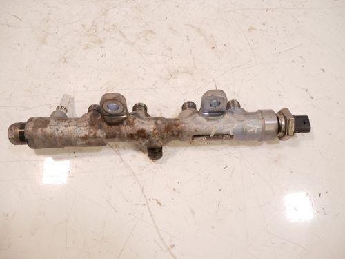 Rail-tube pour Citroen Peugeot Berlingo C4 1,5 BlueHDI YHY DV5RD YH01 9821399680