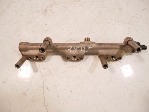 Rampe d'injection pour Mini F55 F57 Cooper 1,5 B38A15A B38 8665631