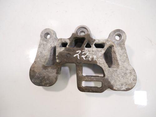 Support pour Mercedes Classe C W205 S205 2,0 C 300 M264.920 264.920 A2640901100