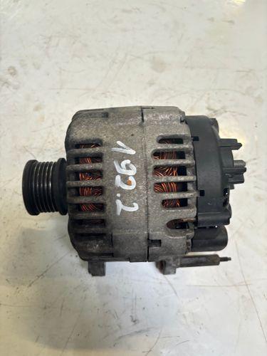 Alternateur Pour Seat Audi A4 B8 A5 Q5 Exeo 2,0 TDI CAGA CAG 06F903023