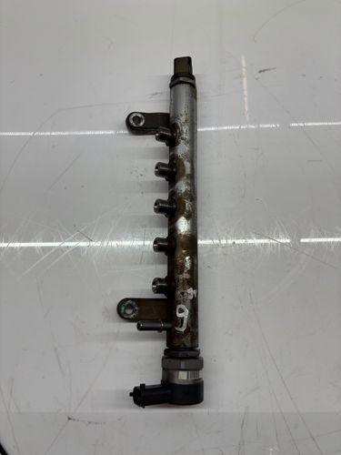 Rail-tube Pour Land Rover Range 2,2 D 224DT 9670890580
