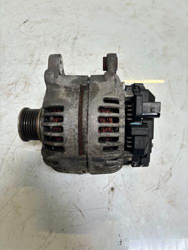 Alternateur Pour Audi Seat Skoda VW A3 Superb Golf 2,0 TDI CFFB CFF 06F903023P