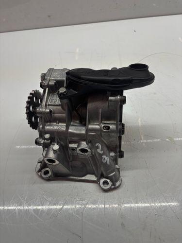 Pompe à huile Pour BMW Série 5 F10 F11 2,0 d 520d xDrive B47D20A B47 8513756