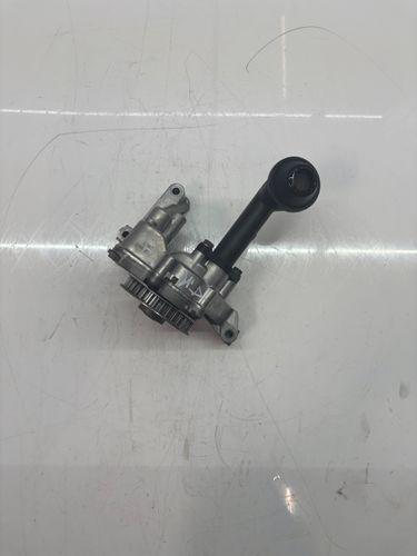 Pompe à huile Pour Audi Seat Skoda VW A3 Ibiza Fabia Golf V 1,6 TDI CAYB 03L115263