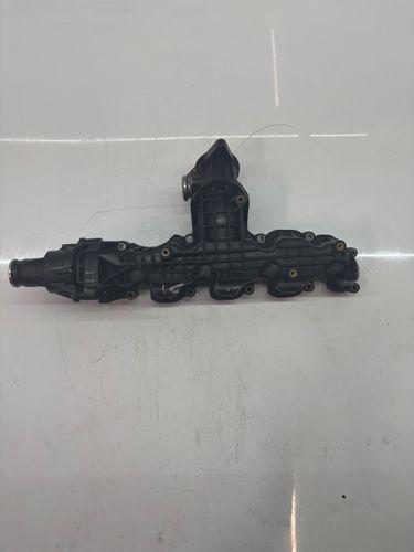 Pont d'admission Pour Audi Seat Skoda VW A3 Golf V 1,6 TDI CAYB 03L129711